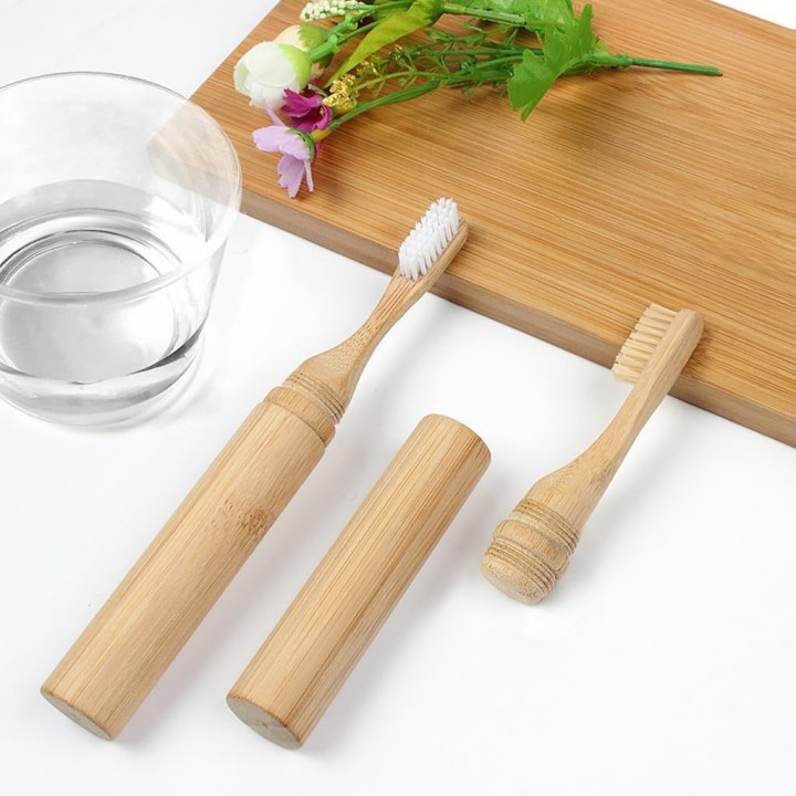 Resebambu tandborste